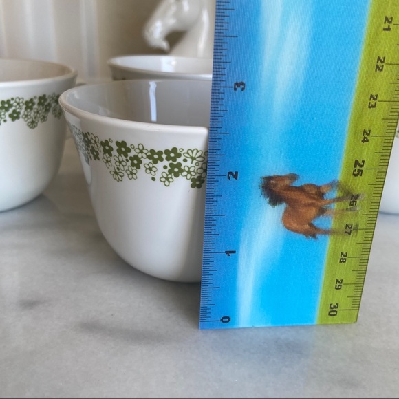 VINTAGE • 70s Avocado Green Tea Cups Mugs Corelle CorningWare Made USA Set of 4 - Picture 9 of 11